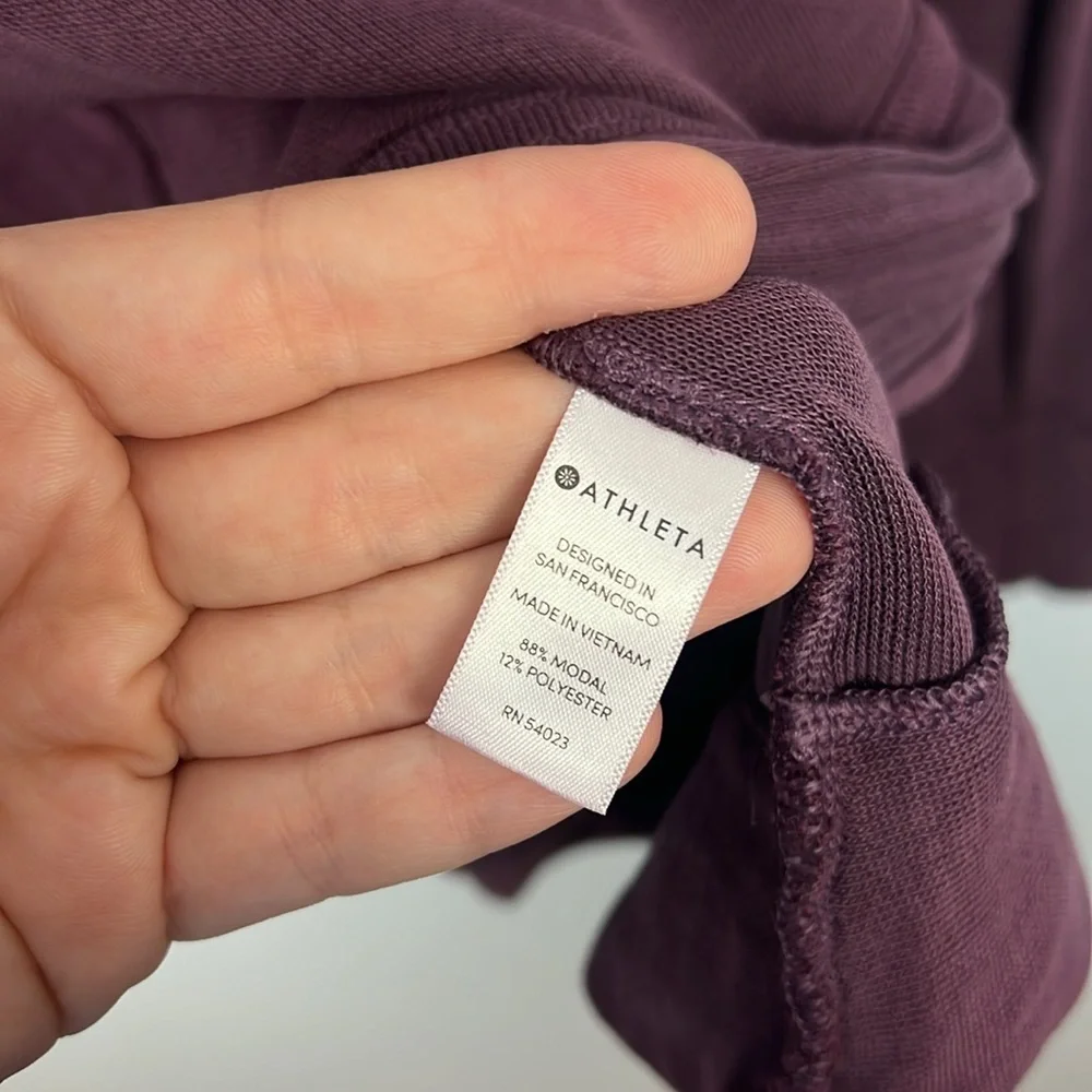 Athleta great plum
